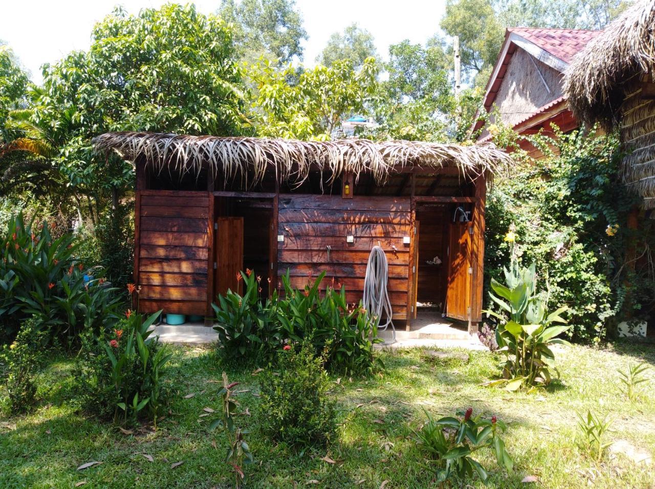 Mama Clares Hotel Sihanoukville Exterior foto