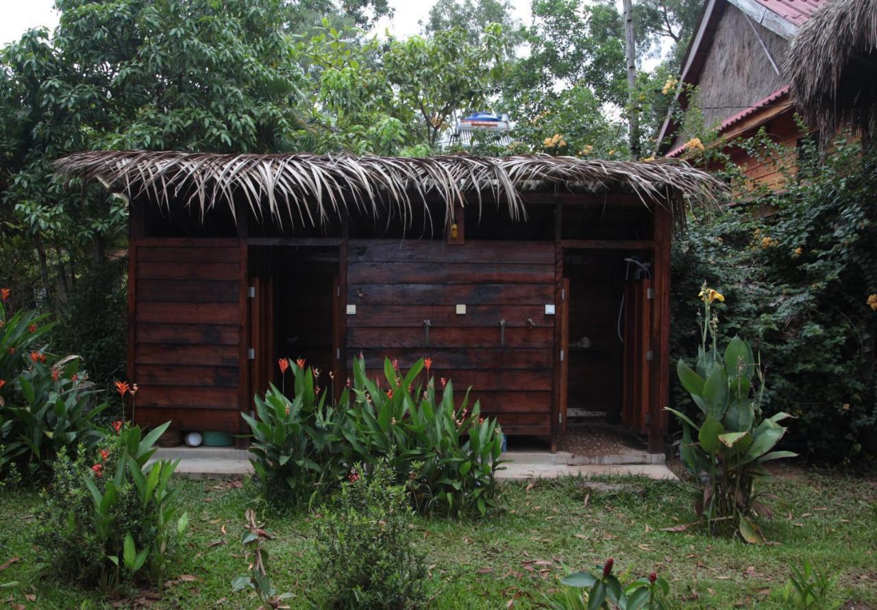 Mama Clares Hotel Sihanoukville Exterior foto